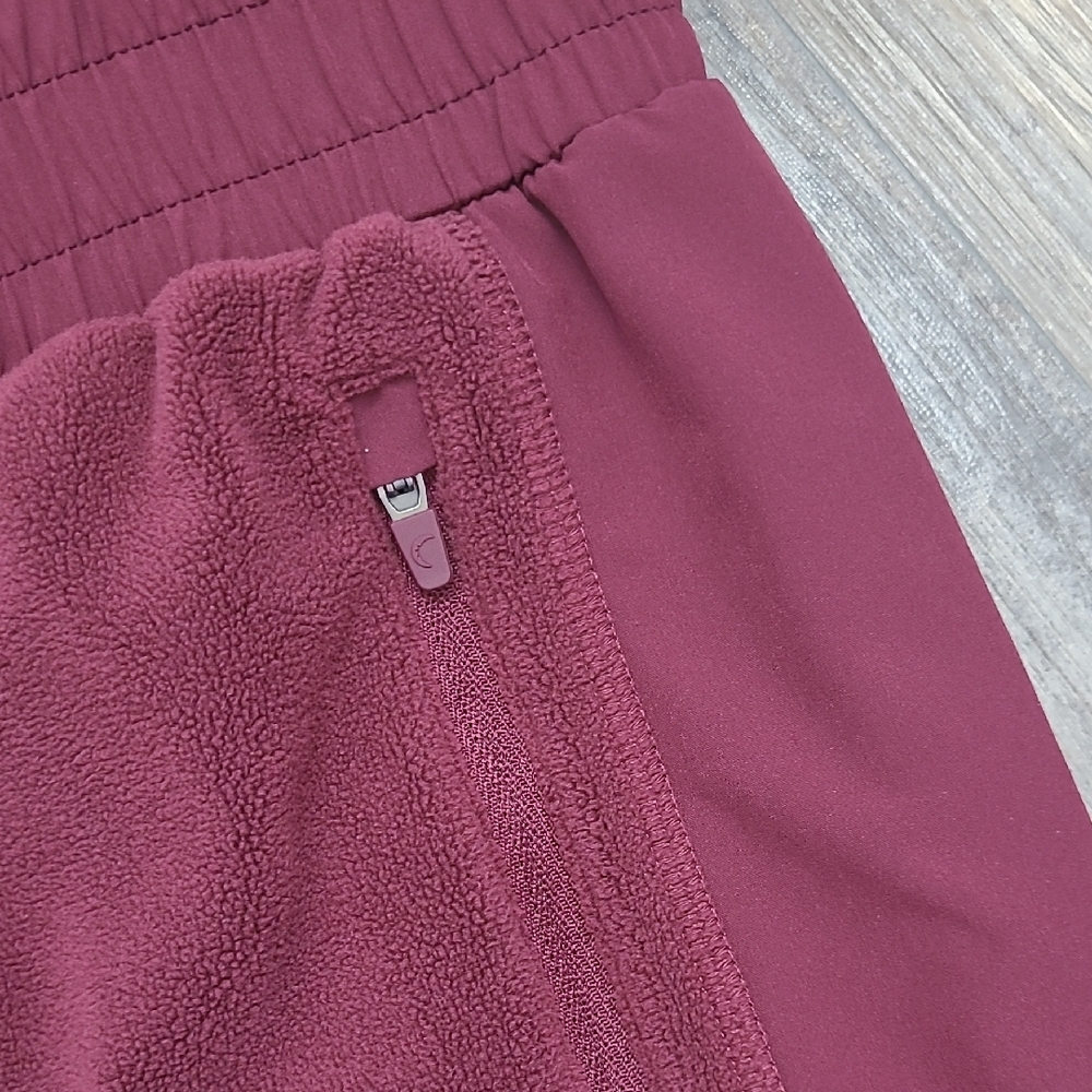 Zyia Active Size XL Maroon Fleece High Rise Athleisure Pants Pockets - Picture 3 of 5